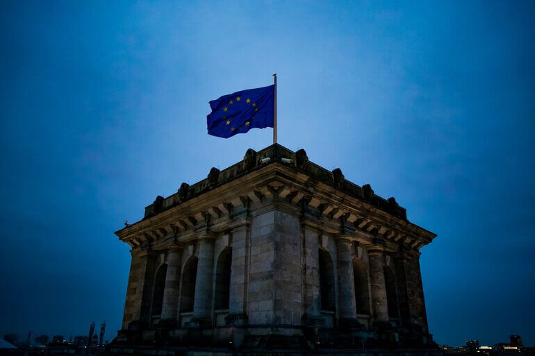 Building with the European union flag - Cookiebot