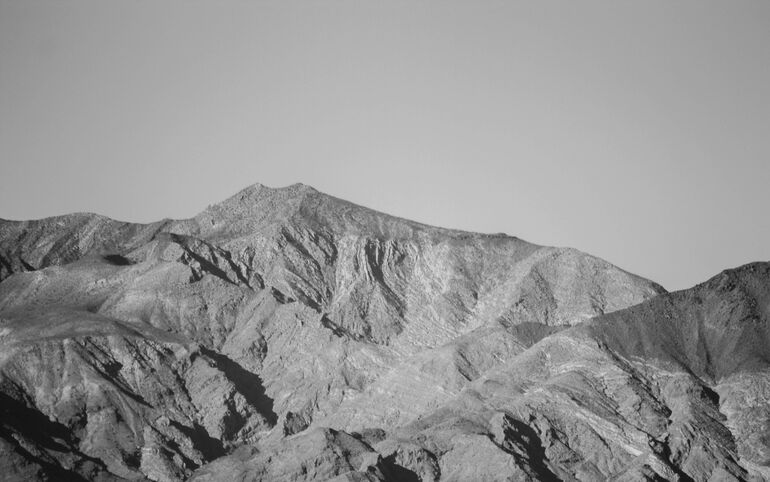 Mountain range - Cookiebot
